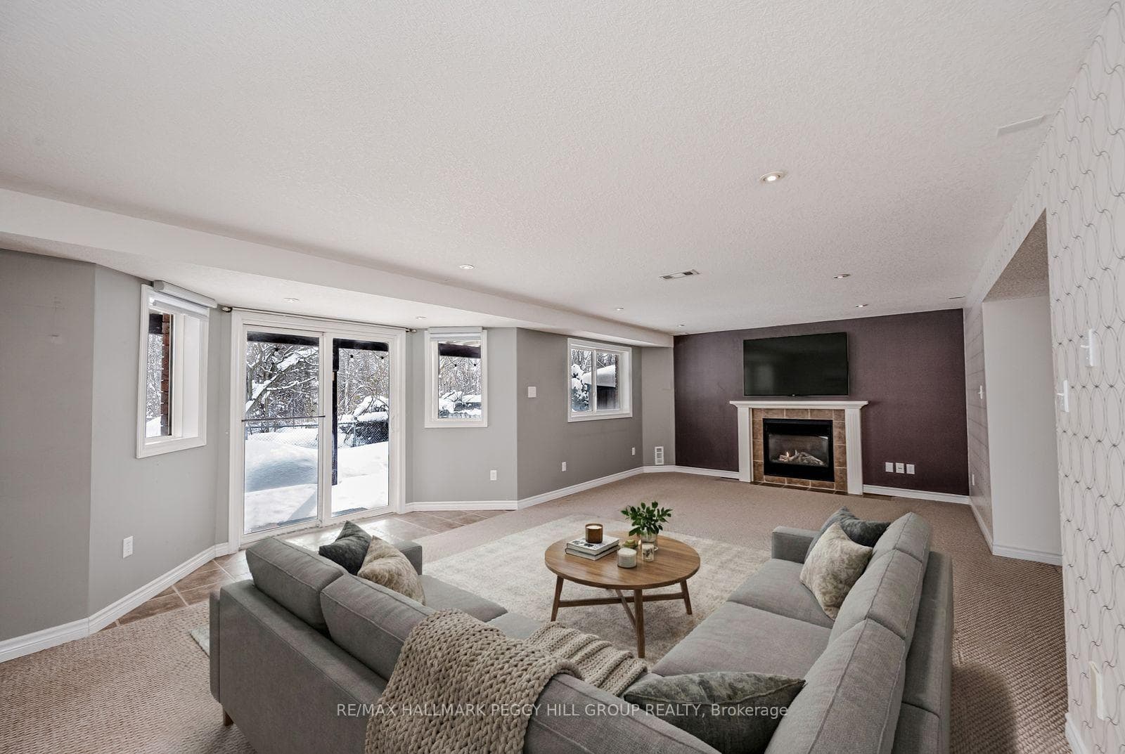 81 Sproule Drive photo 15