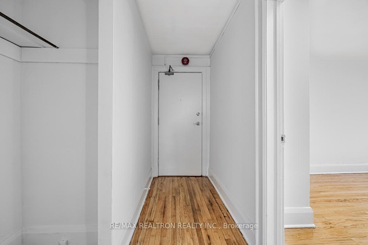 4 Kingston Road Unit 43 photo 3