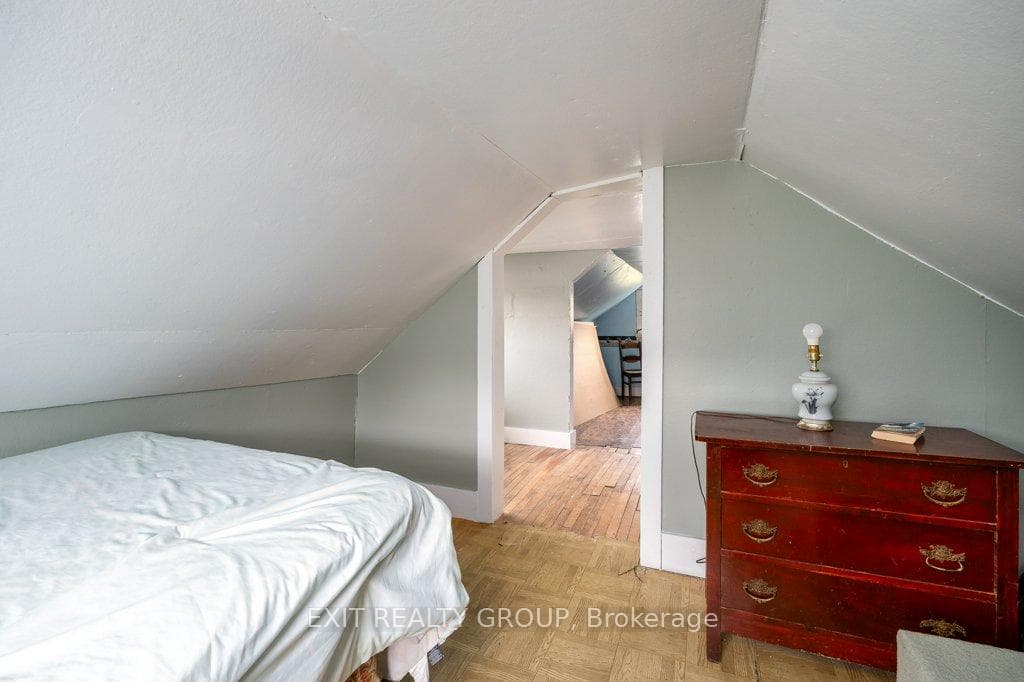 294 Durham Street photo 15