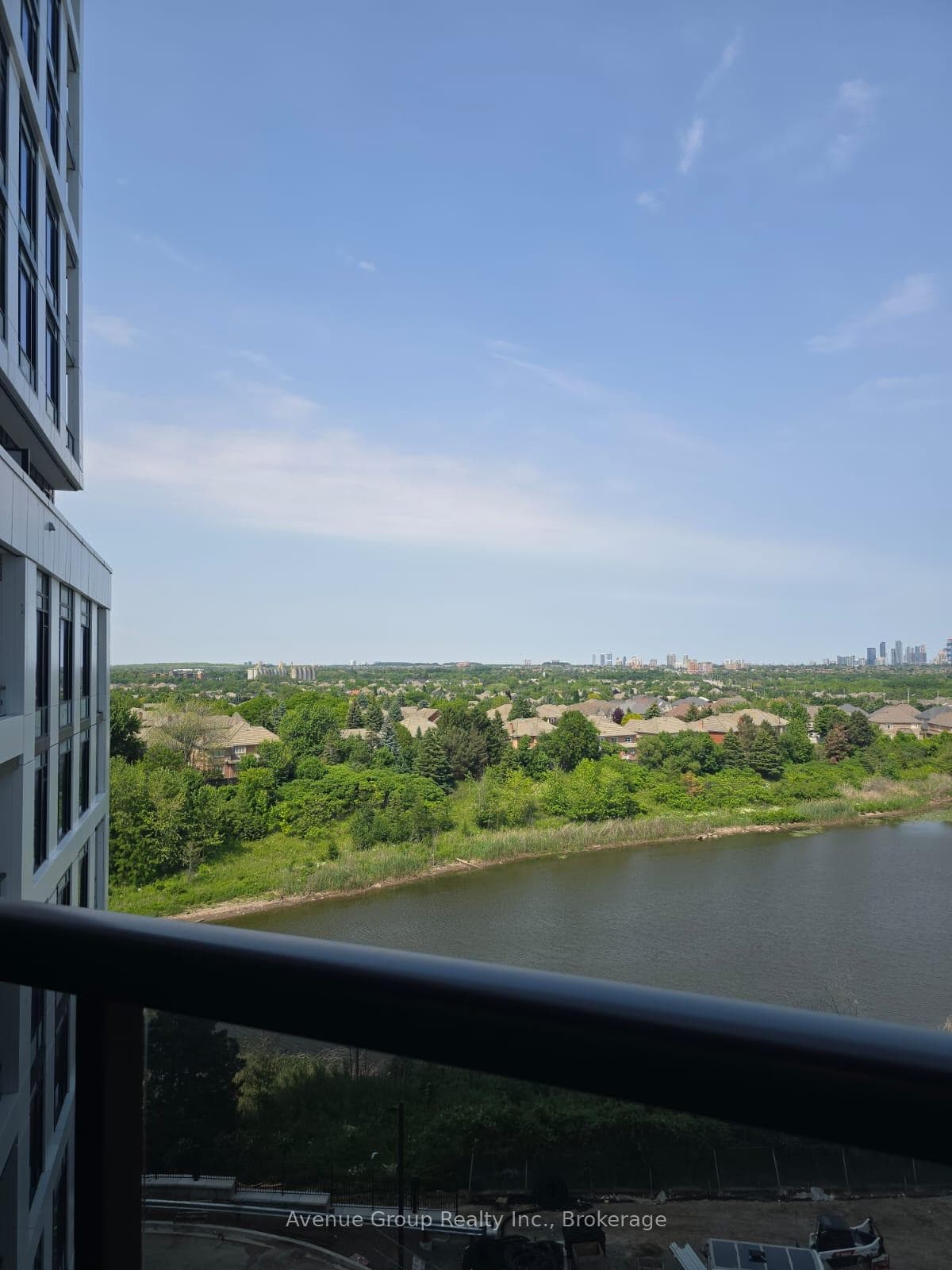 2495 Eglinton Avenue Unit 702 photo 19