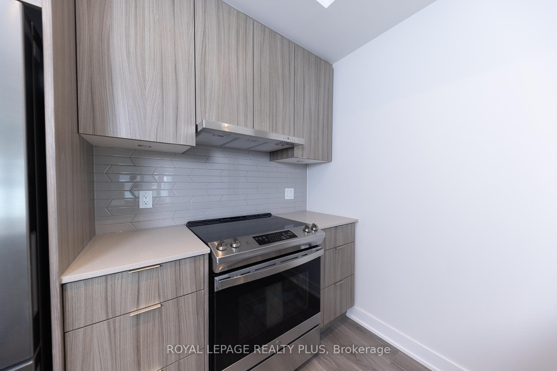 430 SQUARE ONE Drive Unit 1710 photo 10