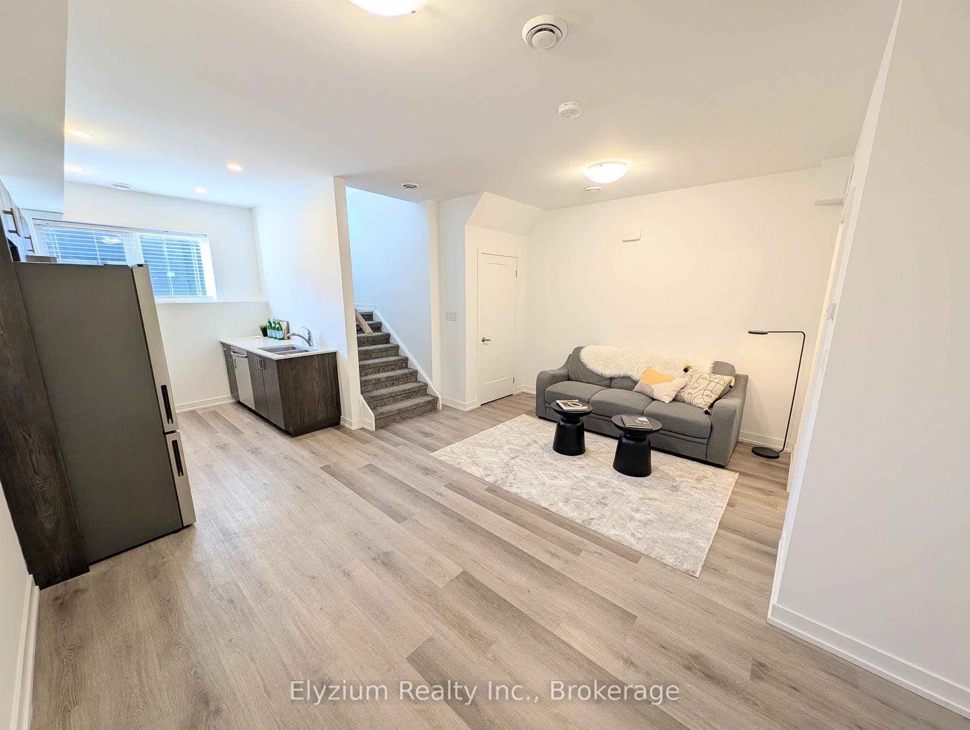 781 Clare Avenue Unit 211 photo 10