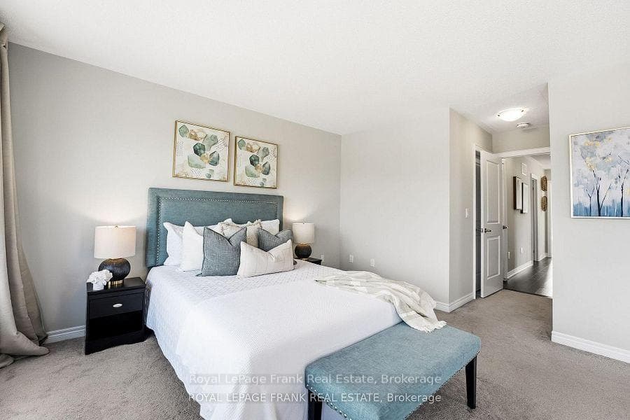 6 Aldridge Lane photo 27