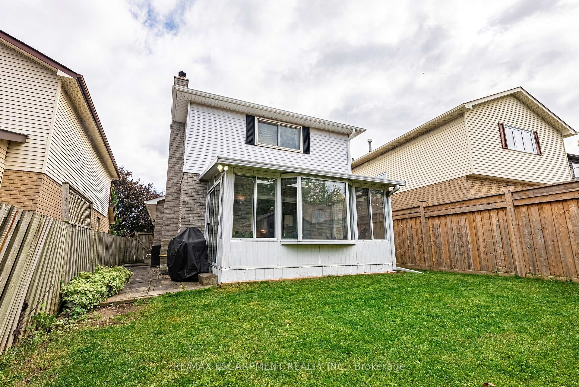 3083 Fontana Court photo 23
