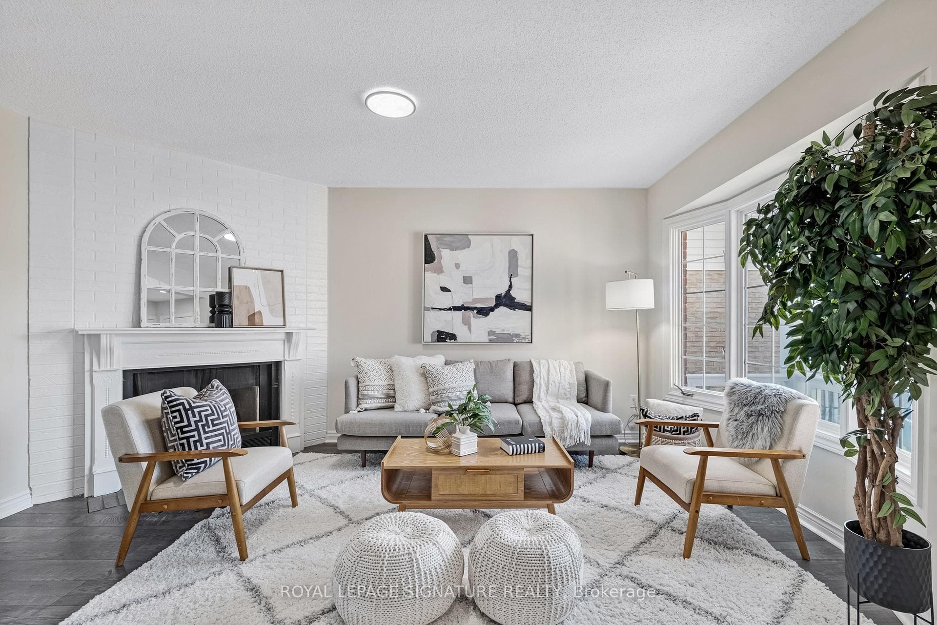 23 Mcmann Crescent photo 5