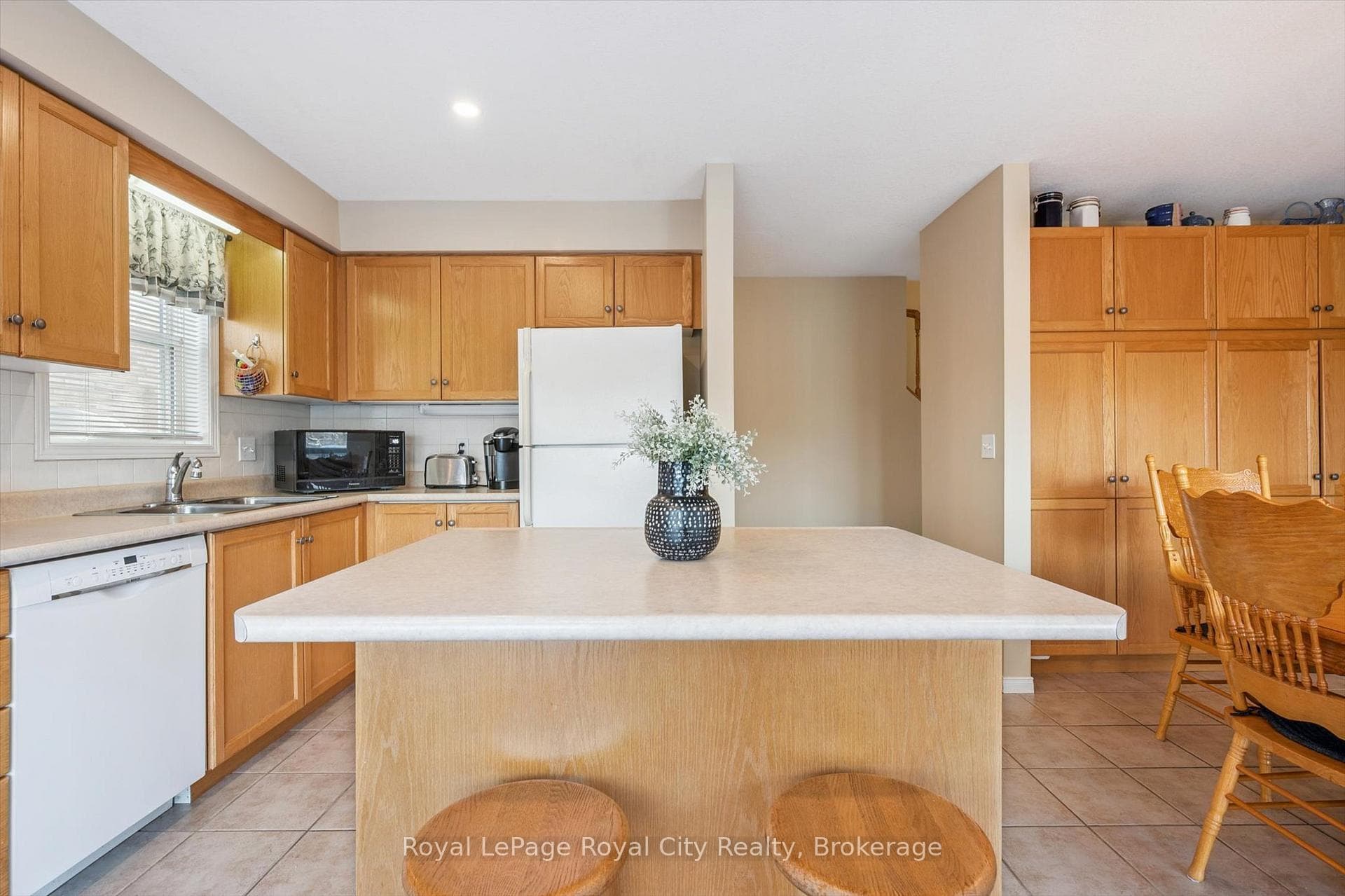 347 Starwood Drive photo 11