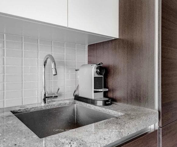 629 King Street Unit 216 photo 12
