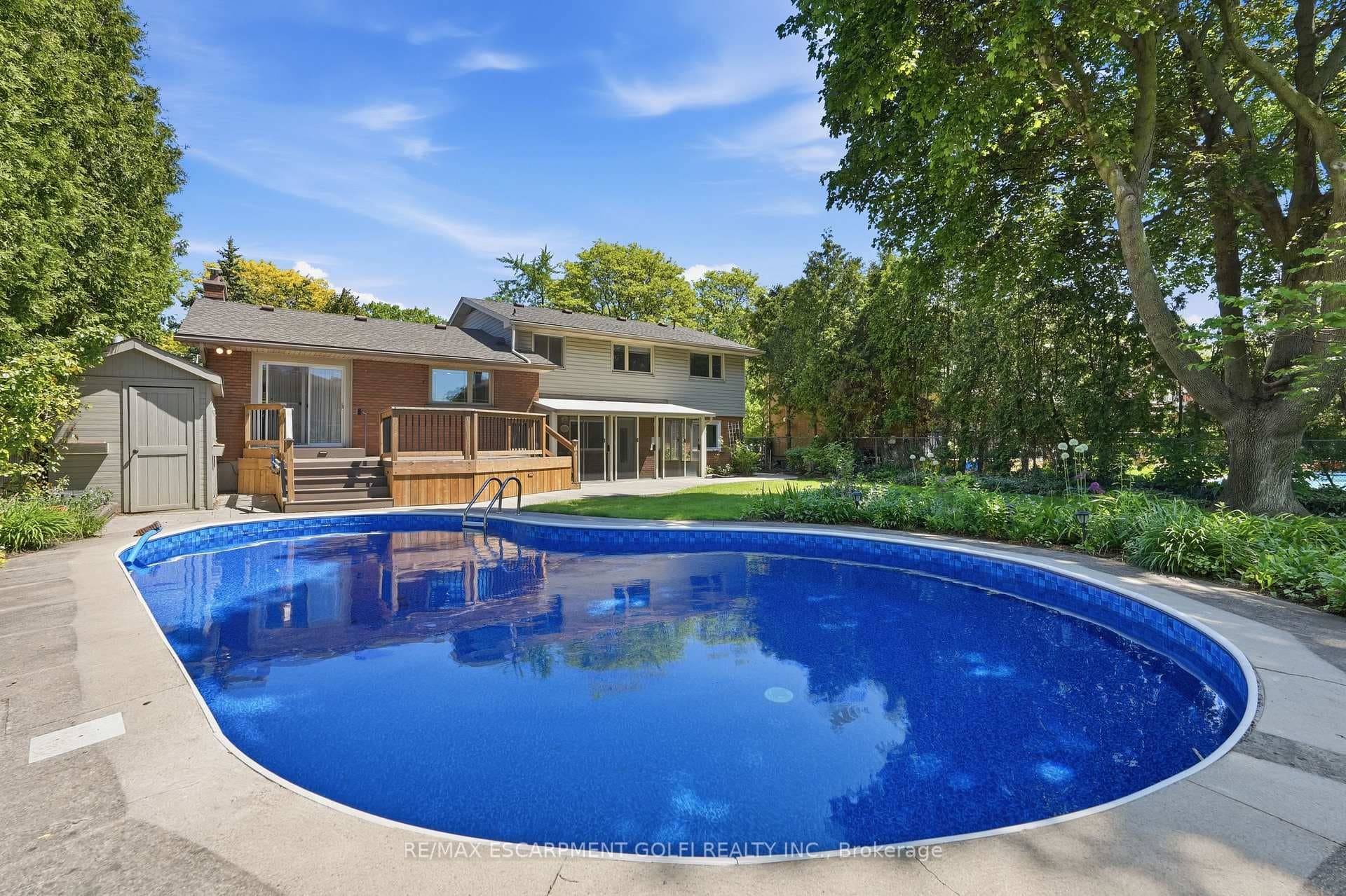 7 Braemar Place photo 36