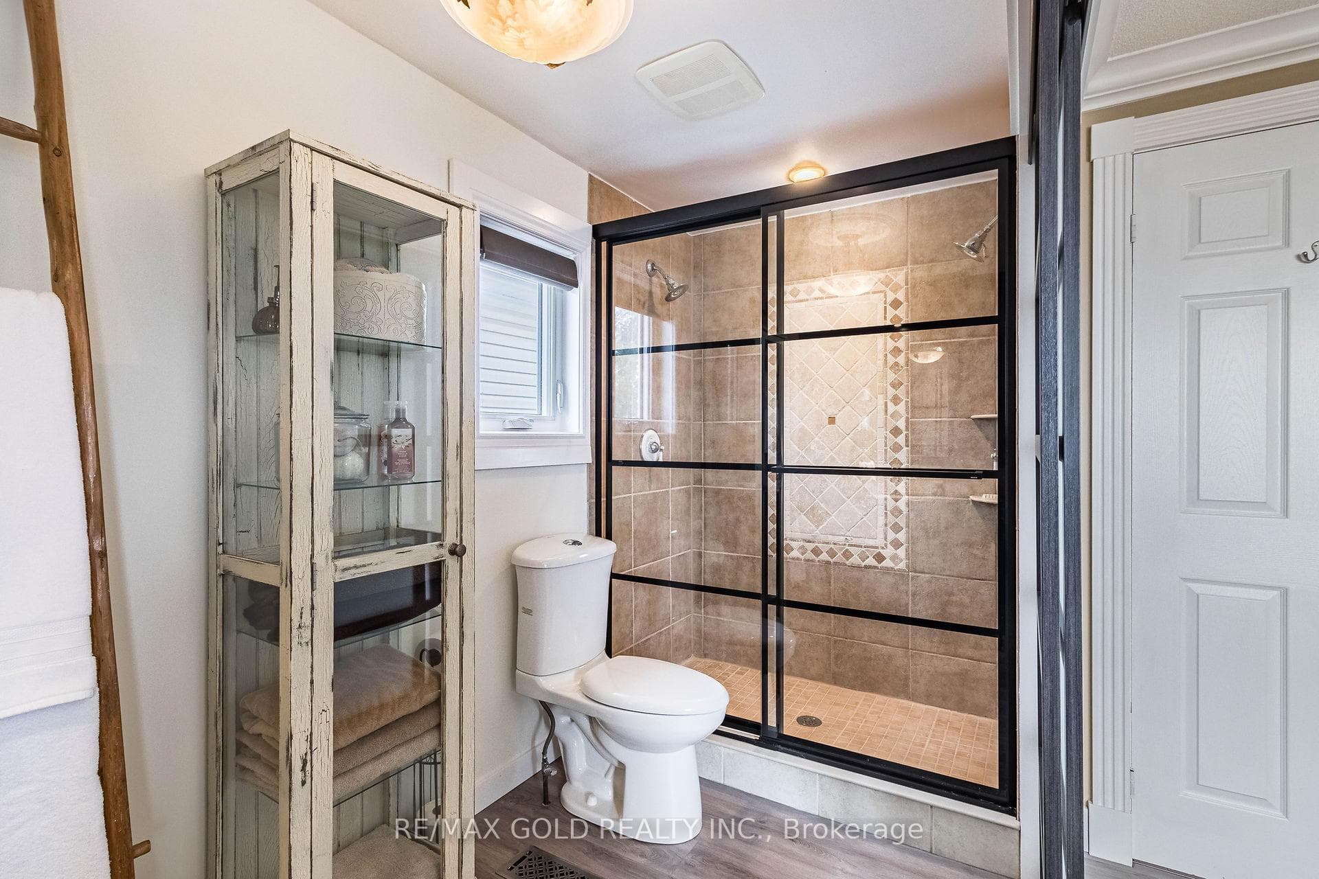 7 Fenwick Avenue photo 15