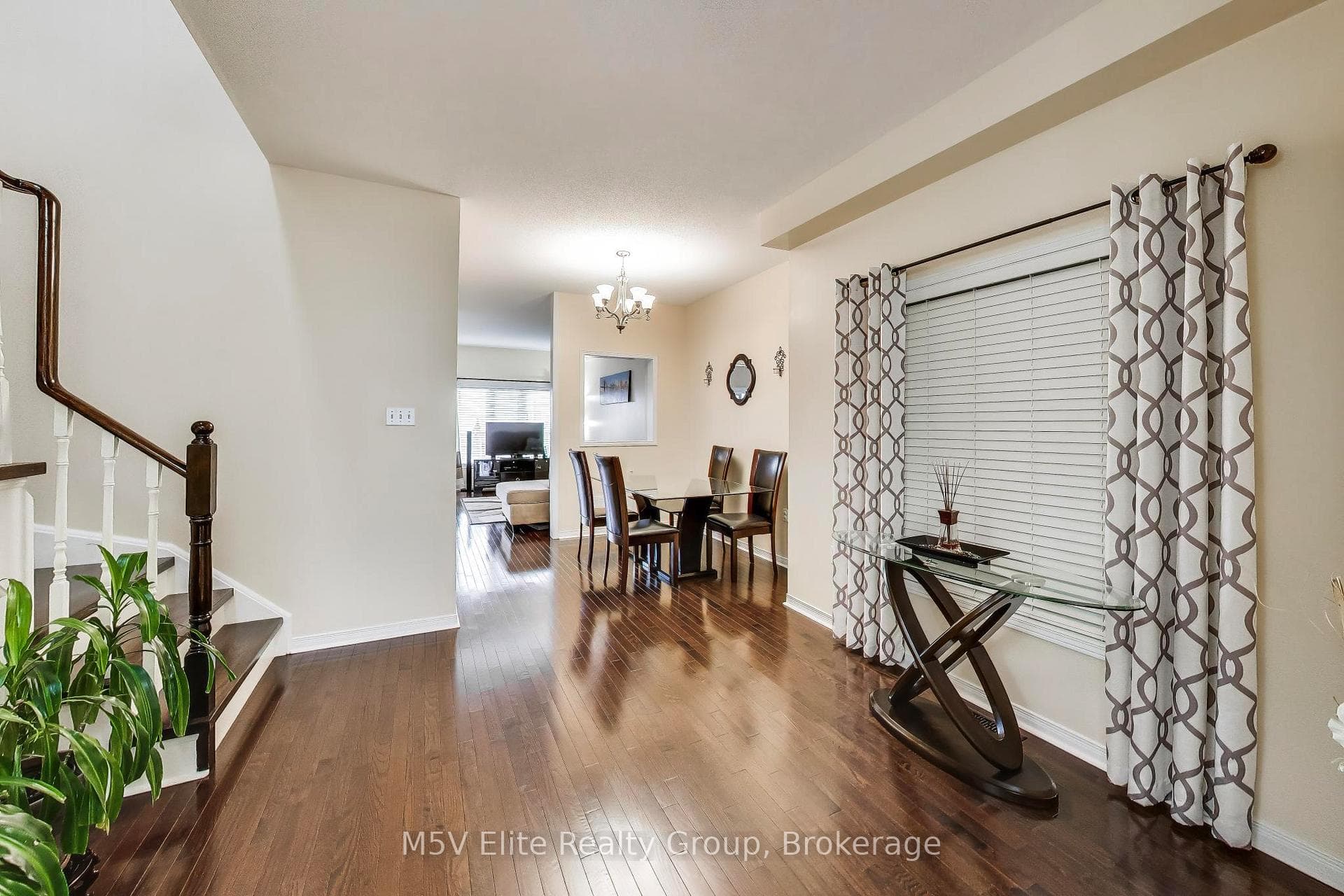 38 Kilrea Way photo 3
