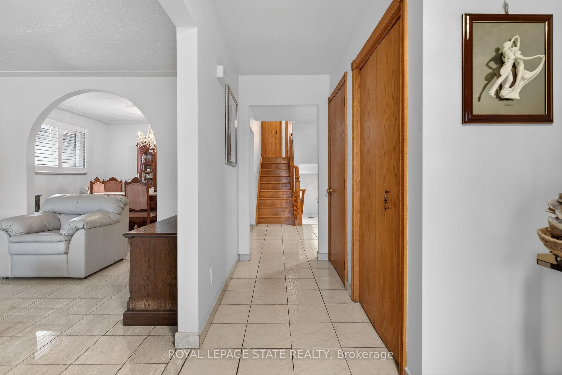 15 Fairington Crescent photo 8