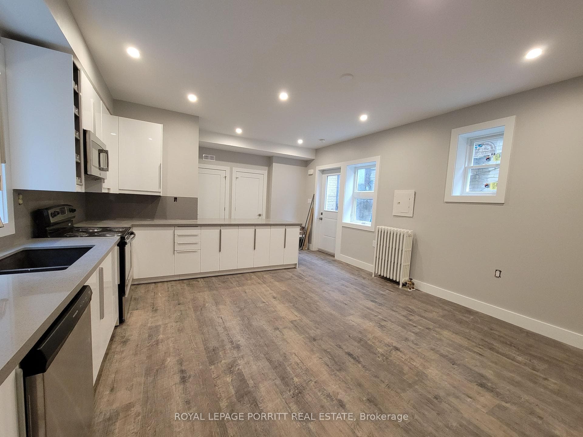 333 Silverthorn Avenue Unit 1 photo 5
