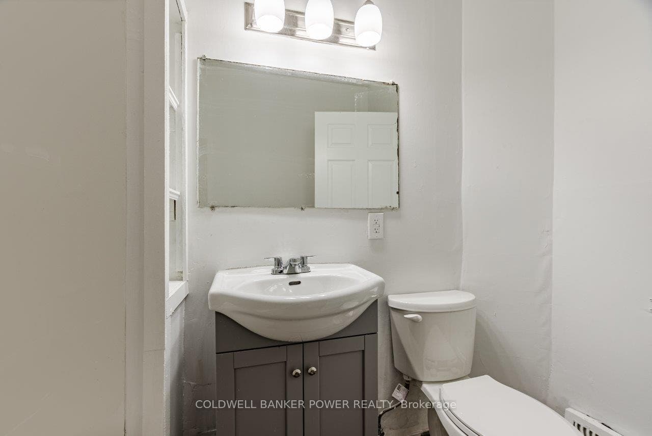 225 Cathcart Street photo 14