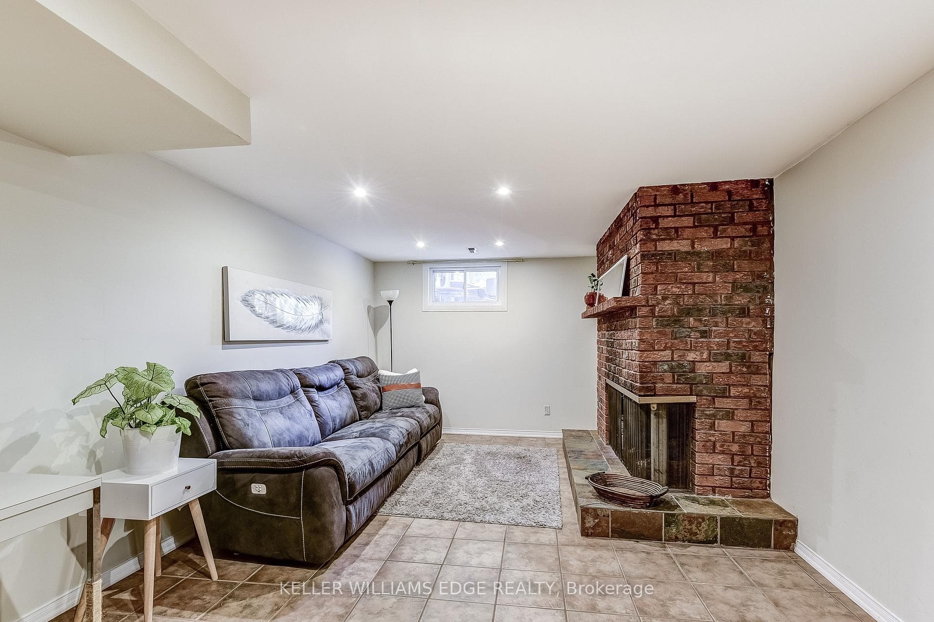 40 Glenvale Boulevard photo 23