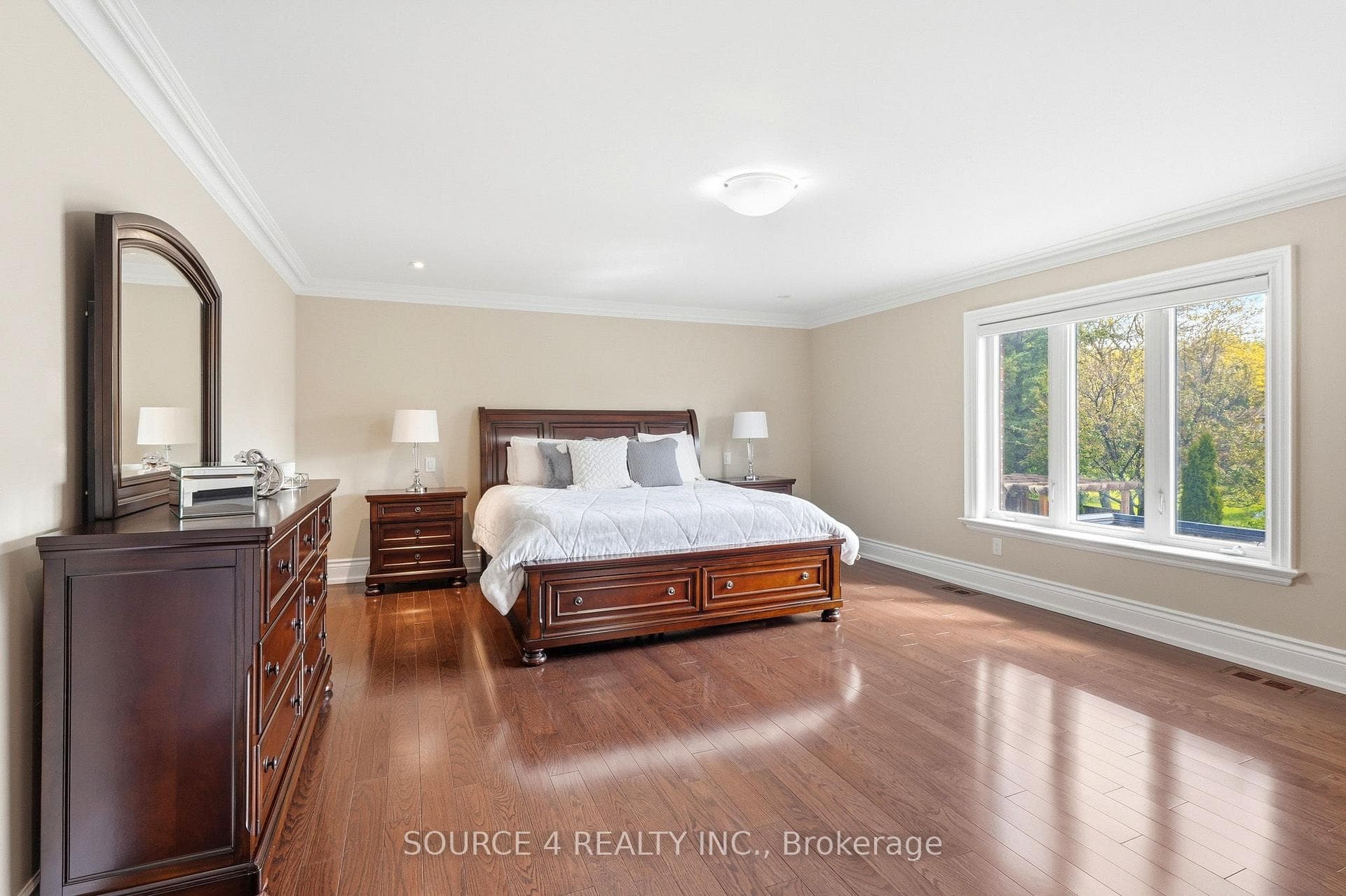 39 Amesbury Drive photo 22