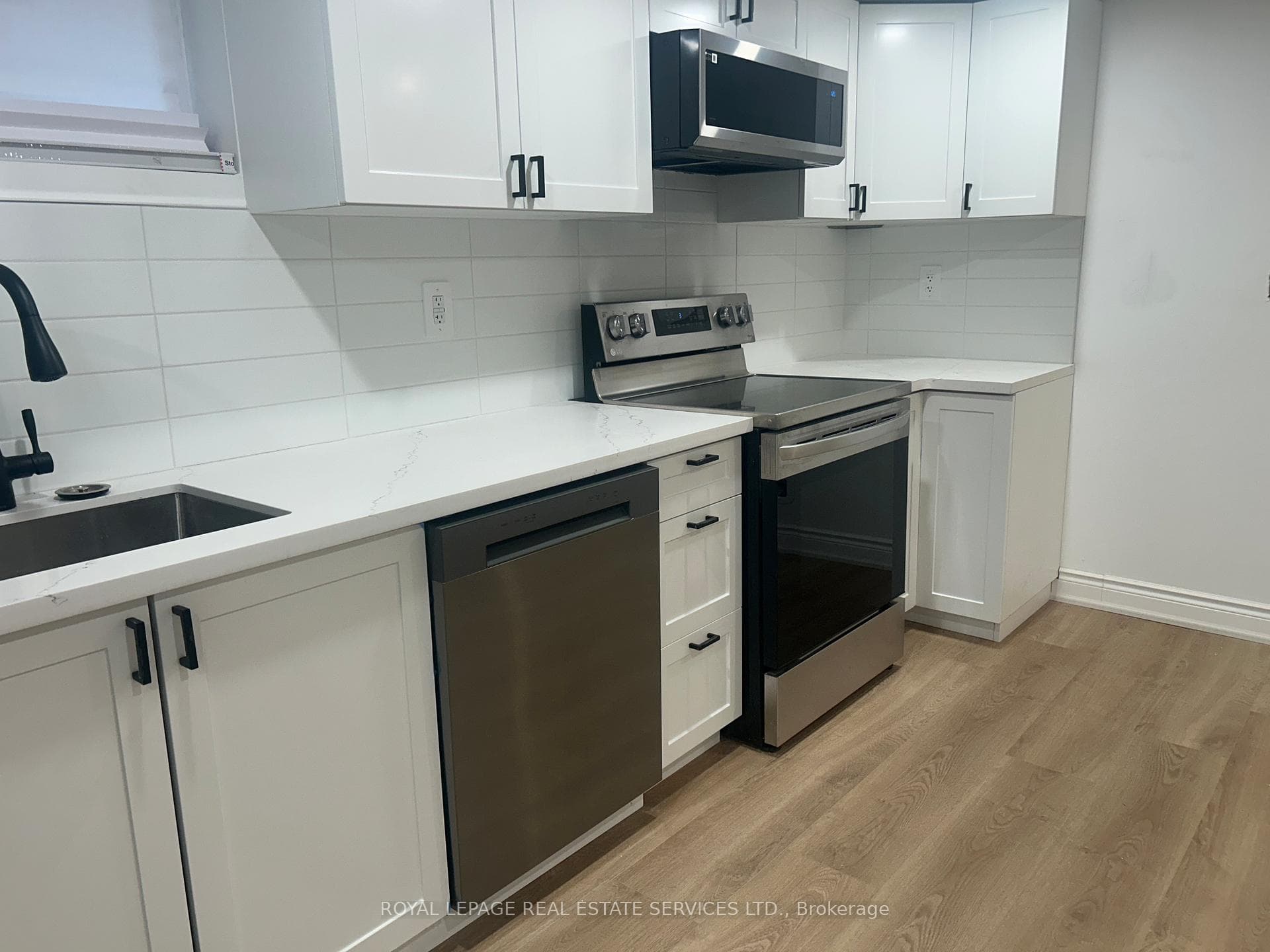171 Clinton Street Unit L photo 4