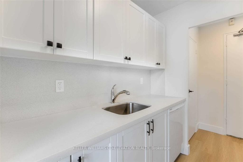 3 Swift Drive Unit 102 photo 7