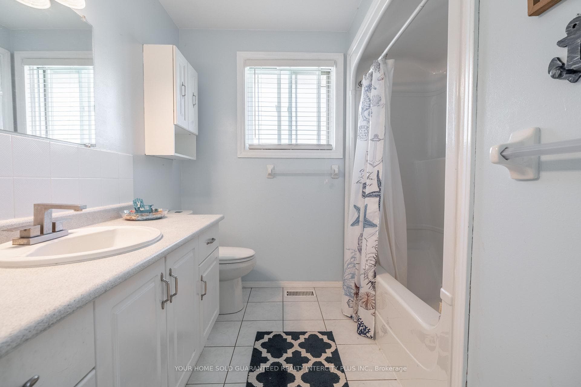19 Windsor Drive photo 11