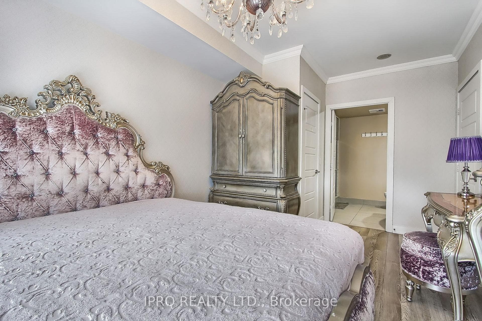 28 Linden Street Unit 1205 photo 7