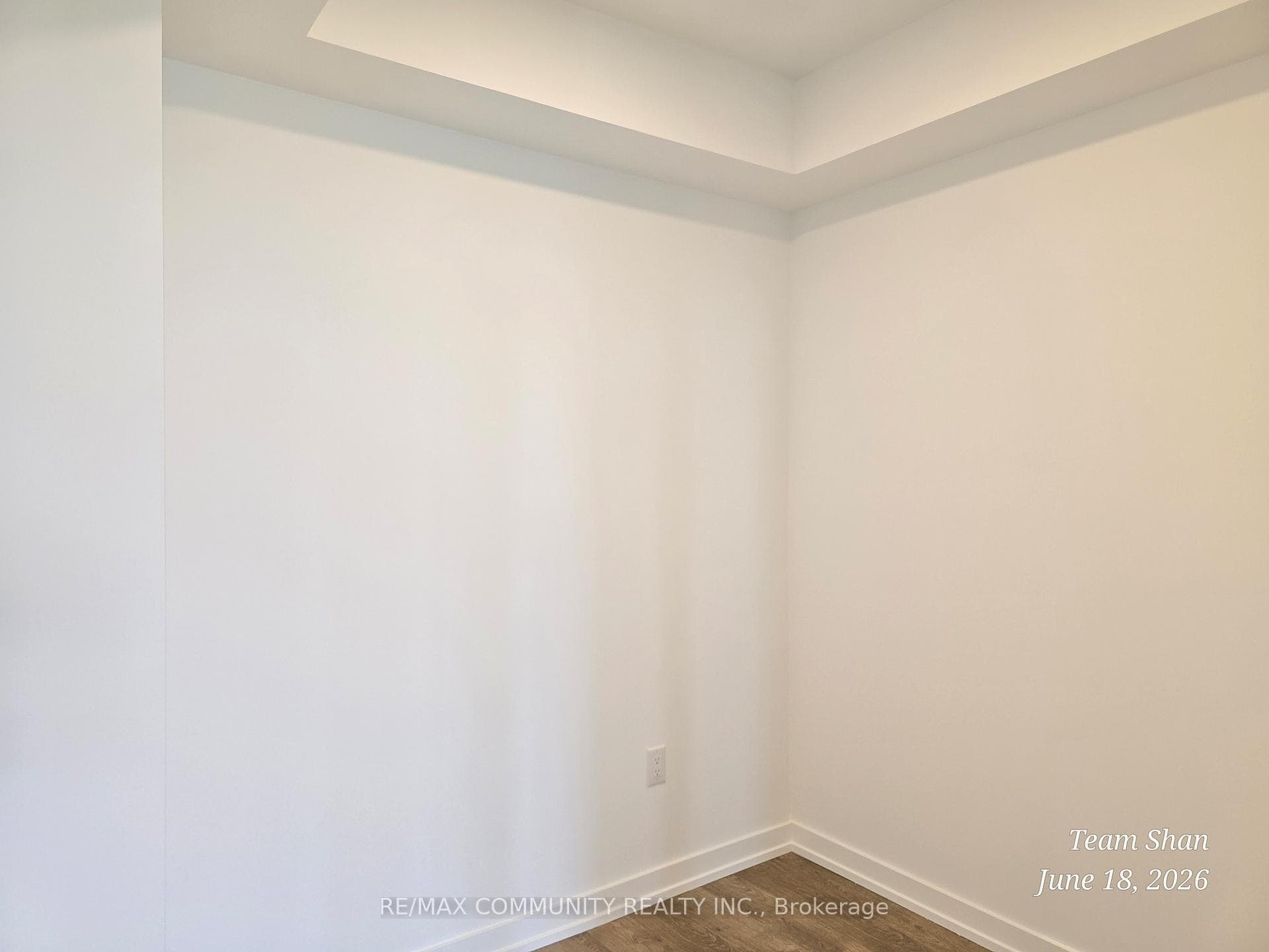 9751 Markham Road Unit 2002 photo 6