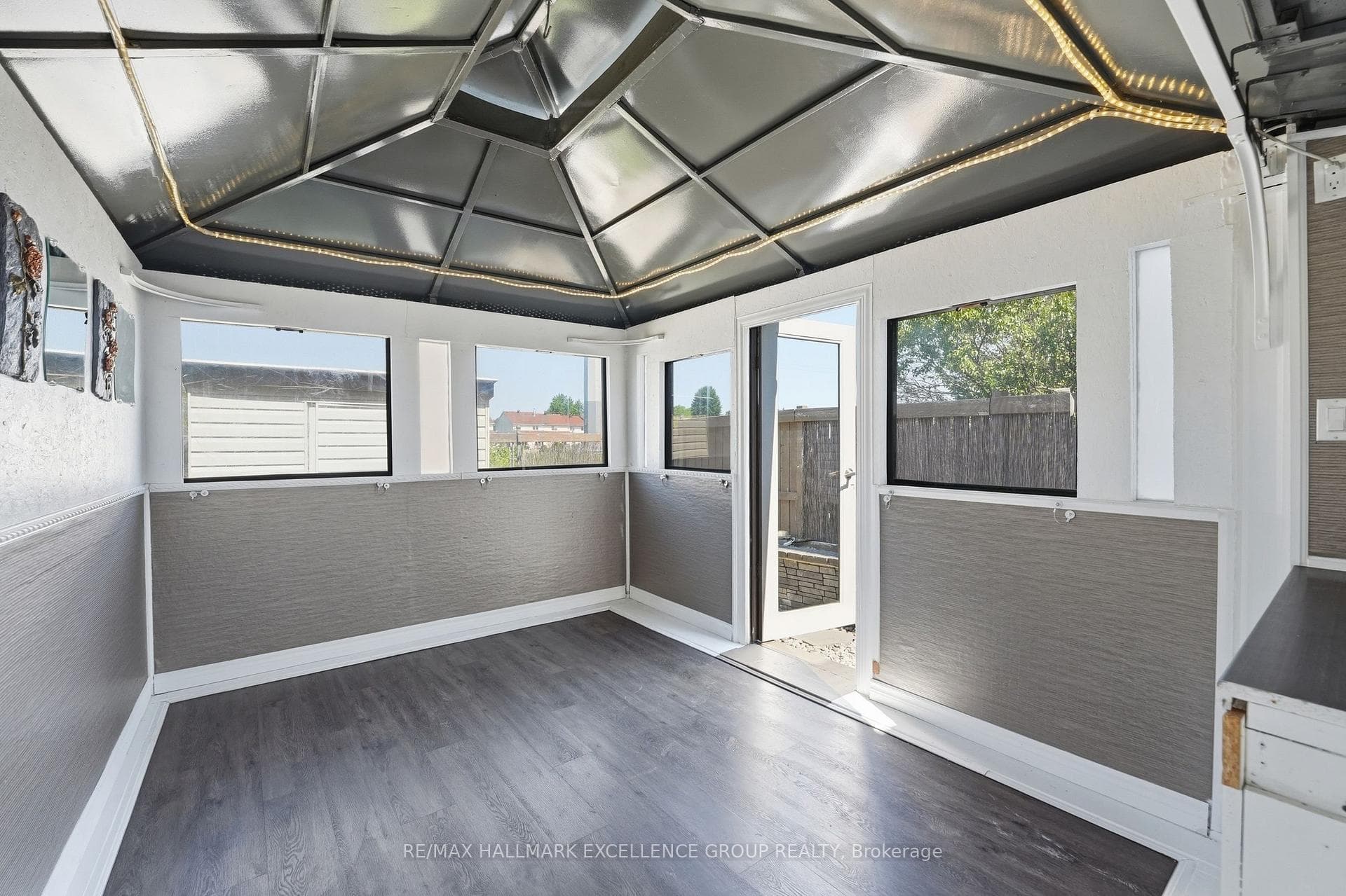 887 Nesting Way photo 44