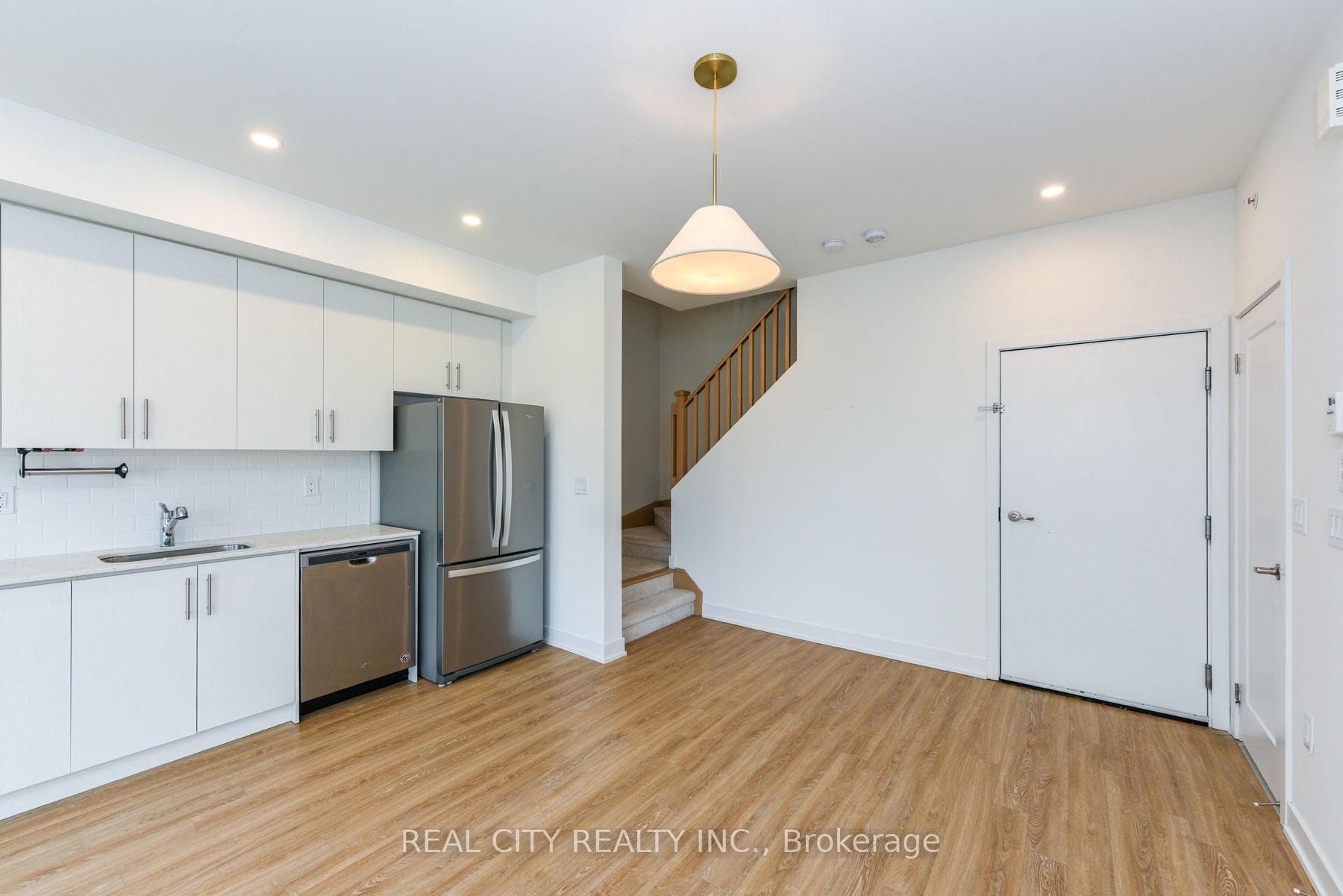 3476 Widdicombe Way Unit 2 photo 28