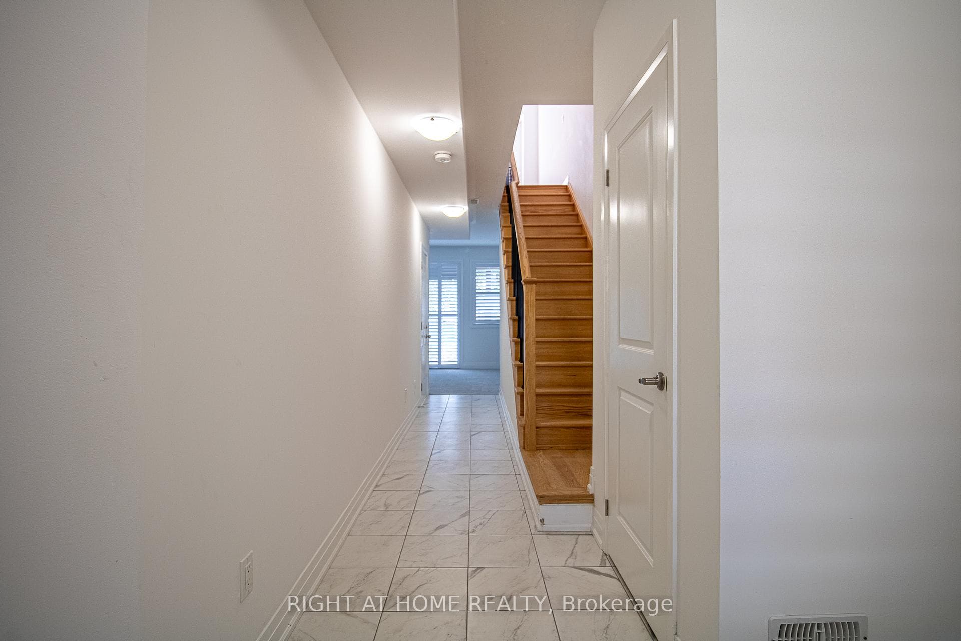 14 Waterside Way photo 6