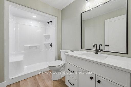 2501 Harmony Road photo 35