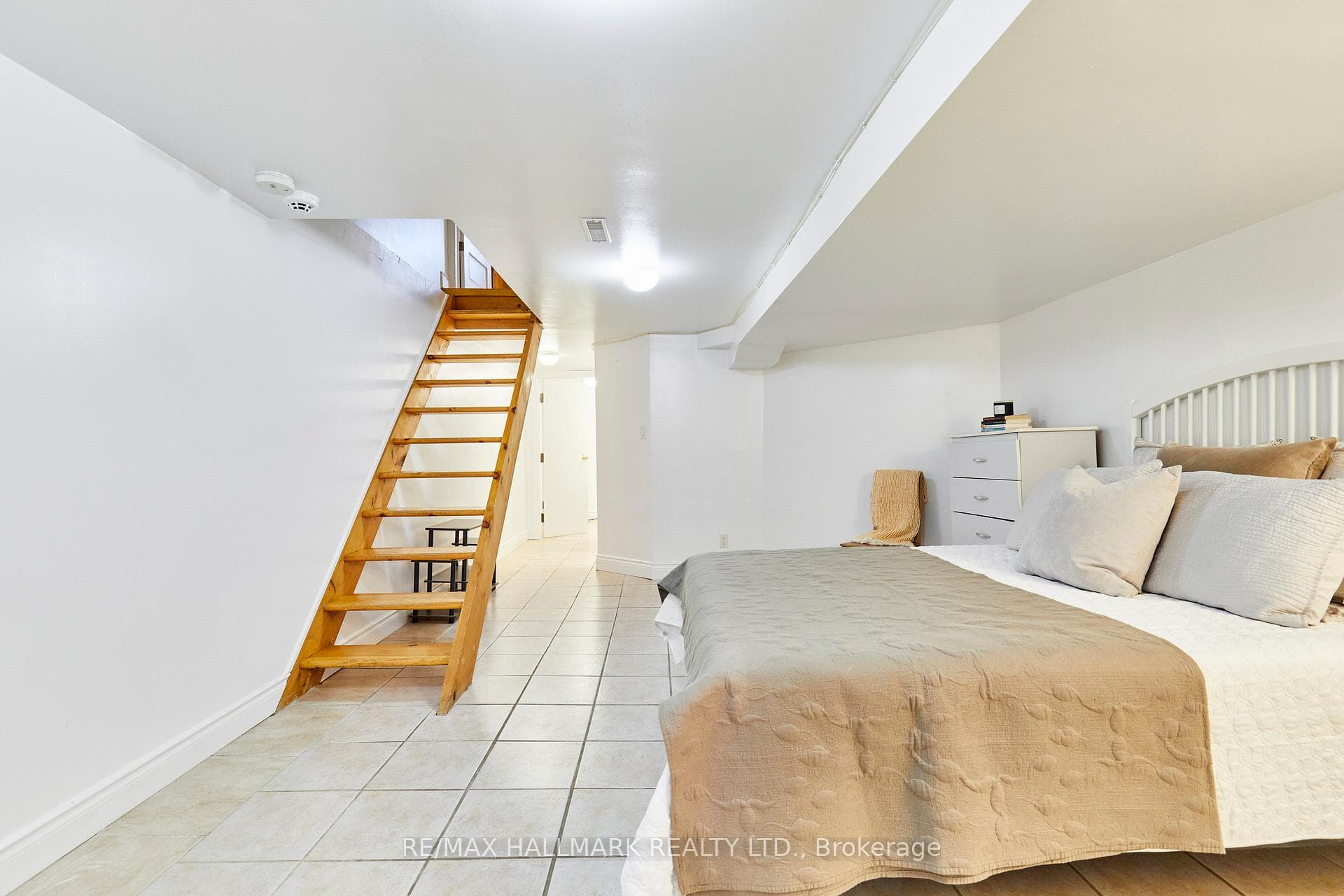 95 Wolseley Street photo 29