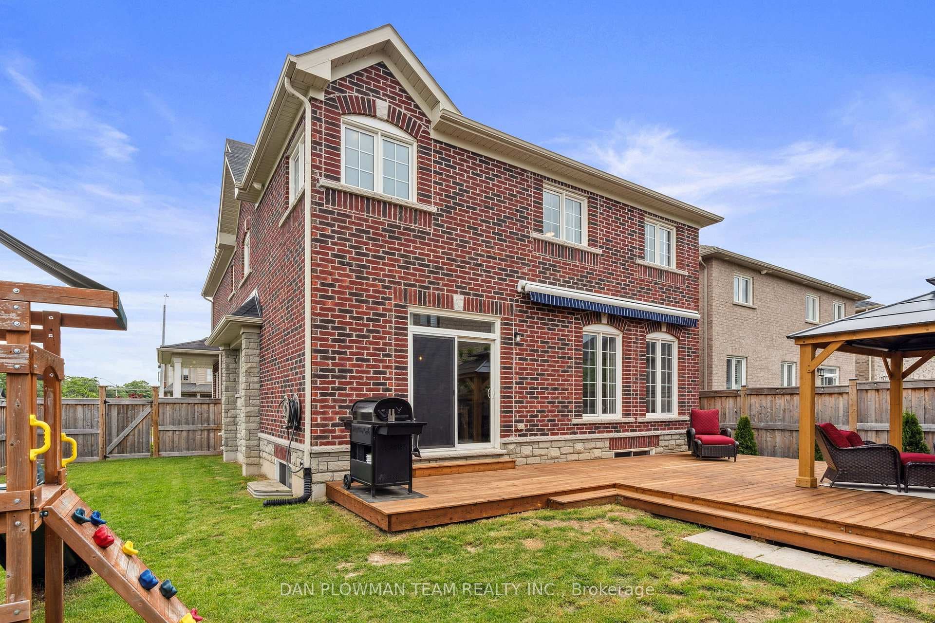 178 Crombie Street photo 34