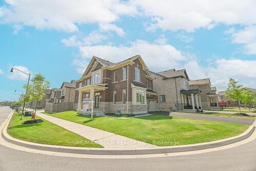 59 Cobriza Crescent photo 1