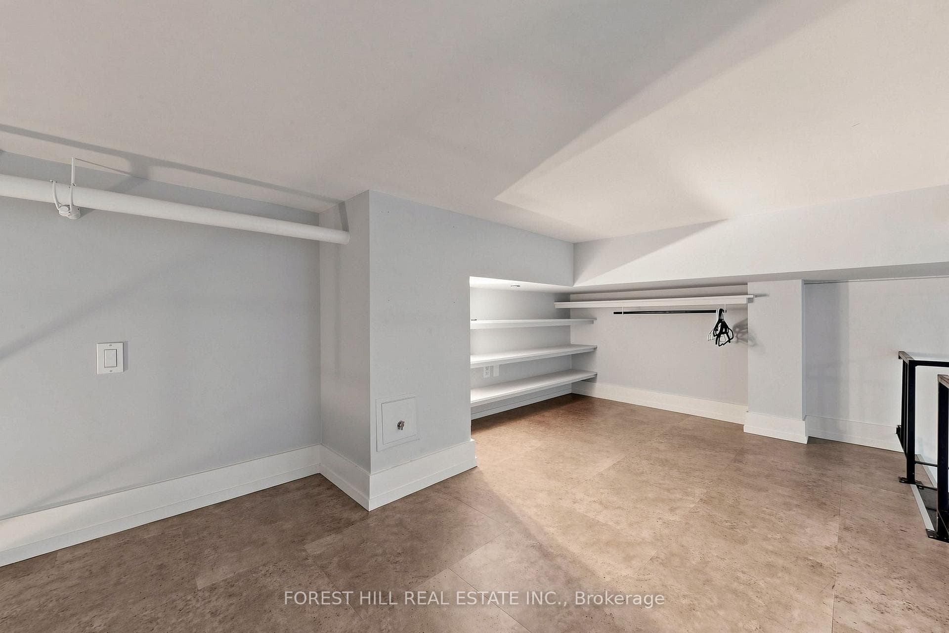 21 Nassau Street Unit 301 photo 25