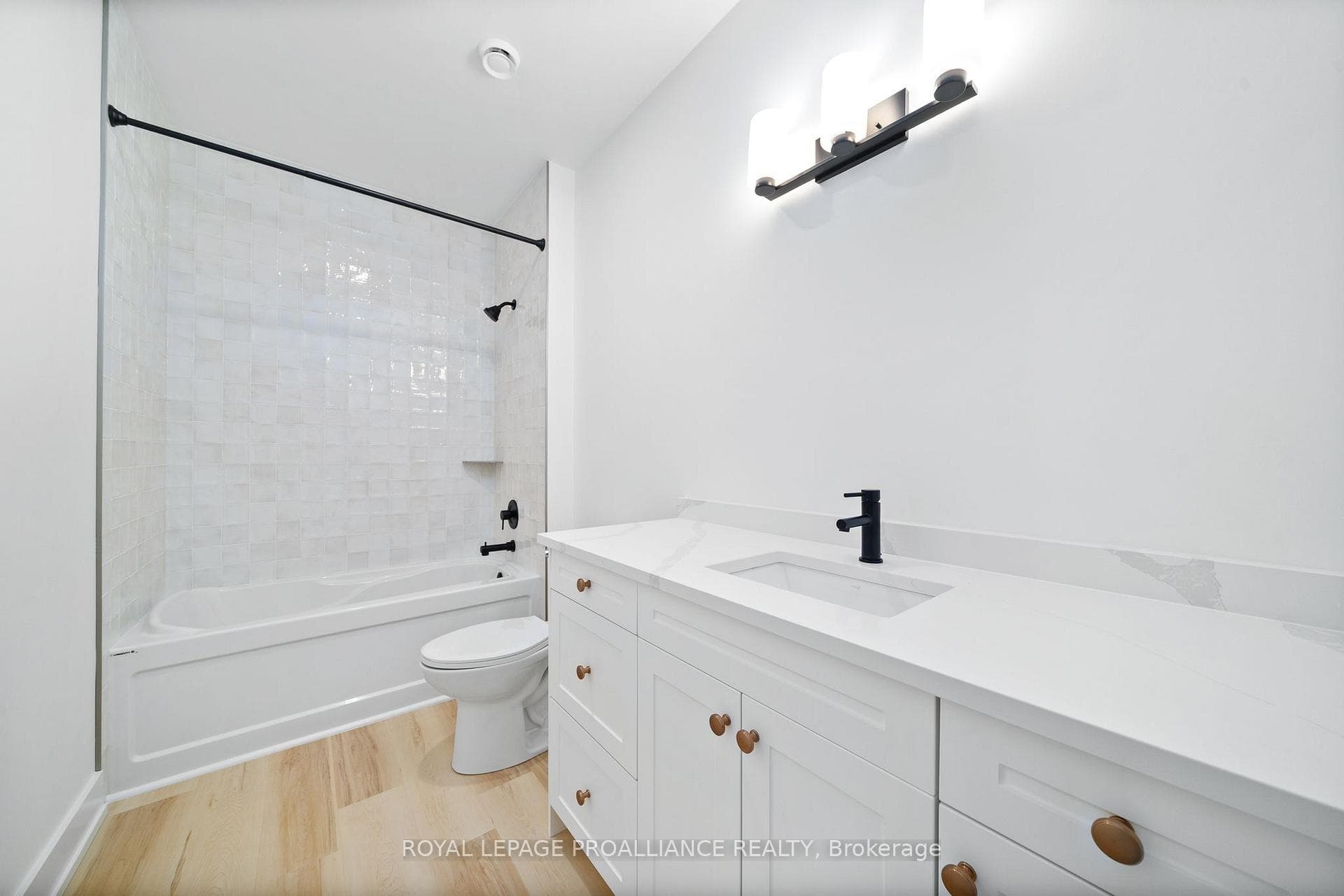 941 Charles Wilson Parkway Unit 202 photo 13