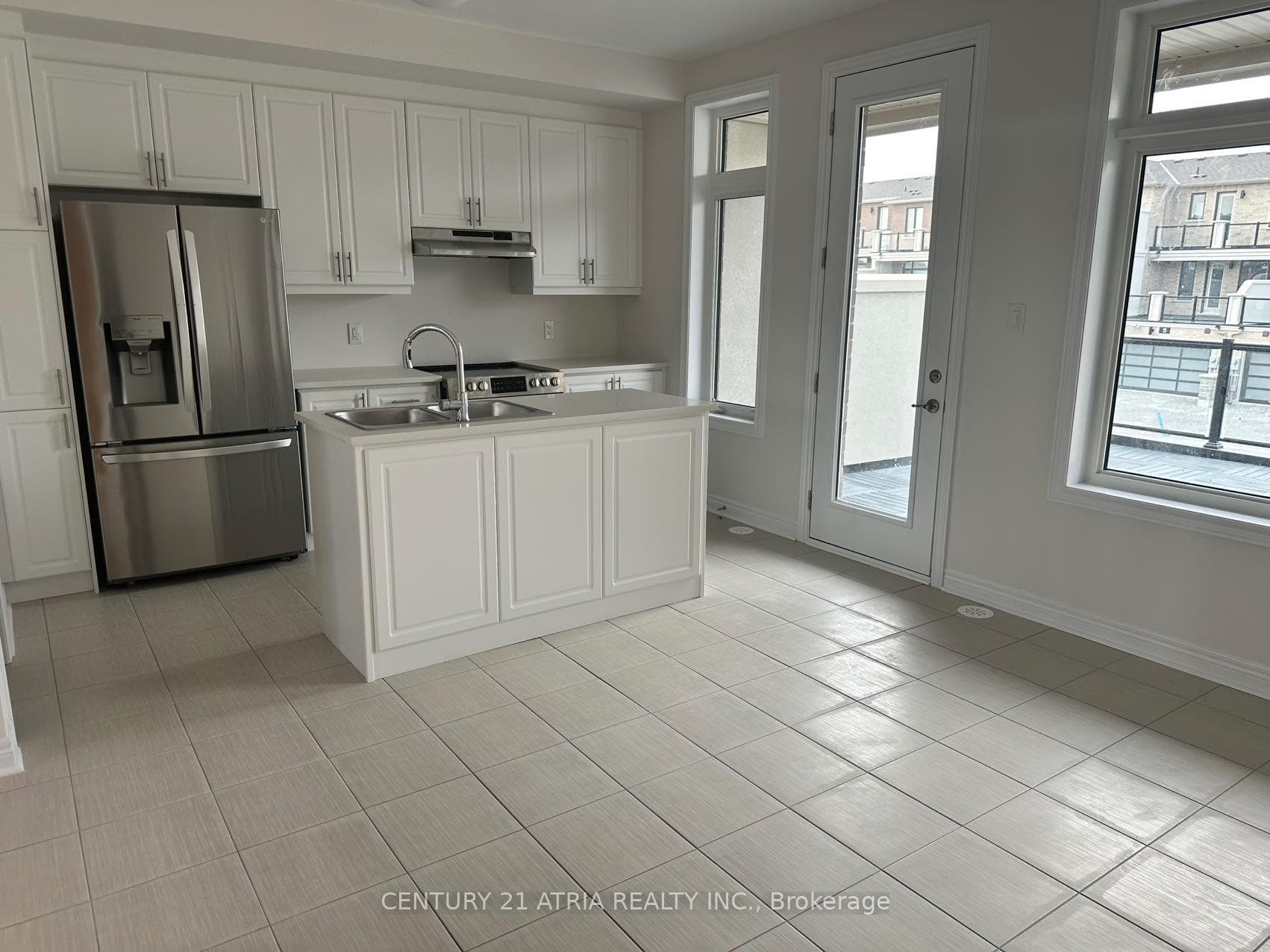 96 Robert Eaton Avenue photo 10