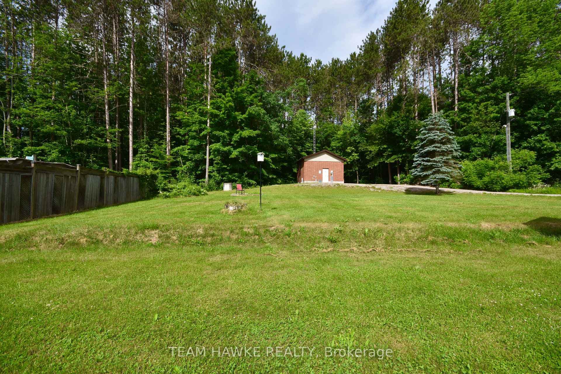 6 Timcourt Drive photo 31