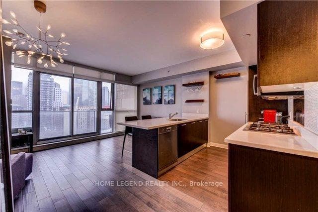 375 King Street Unit 2105 photo 6
