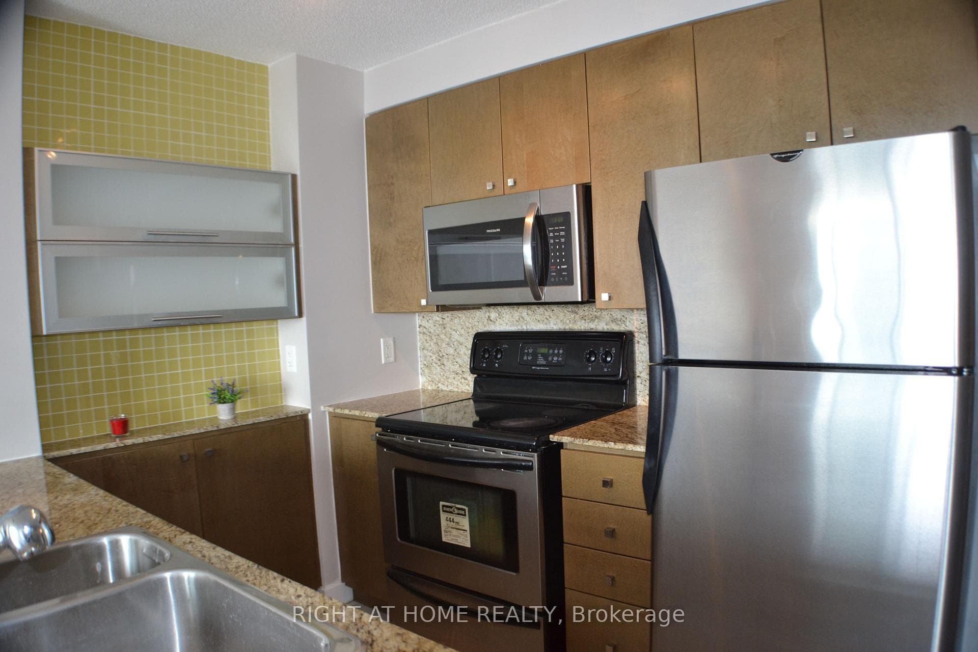 11 Brunel Court Unit 3901 photo 13