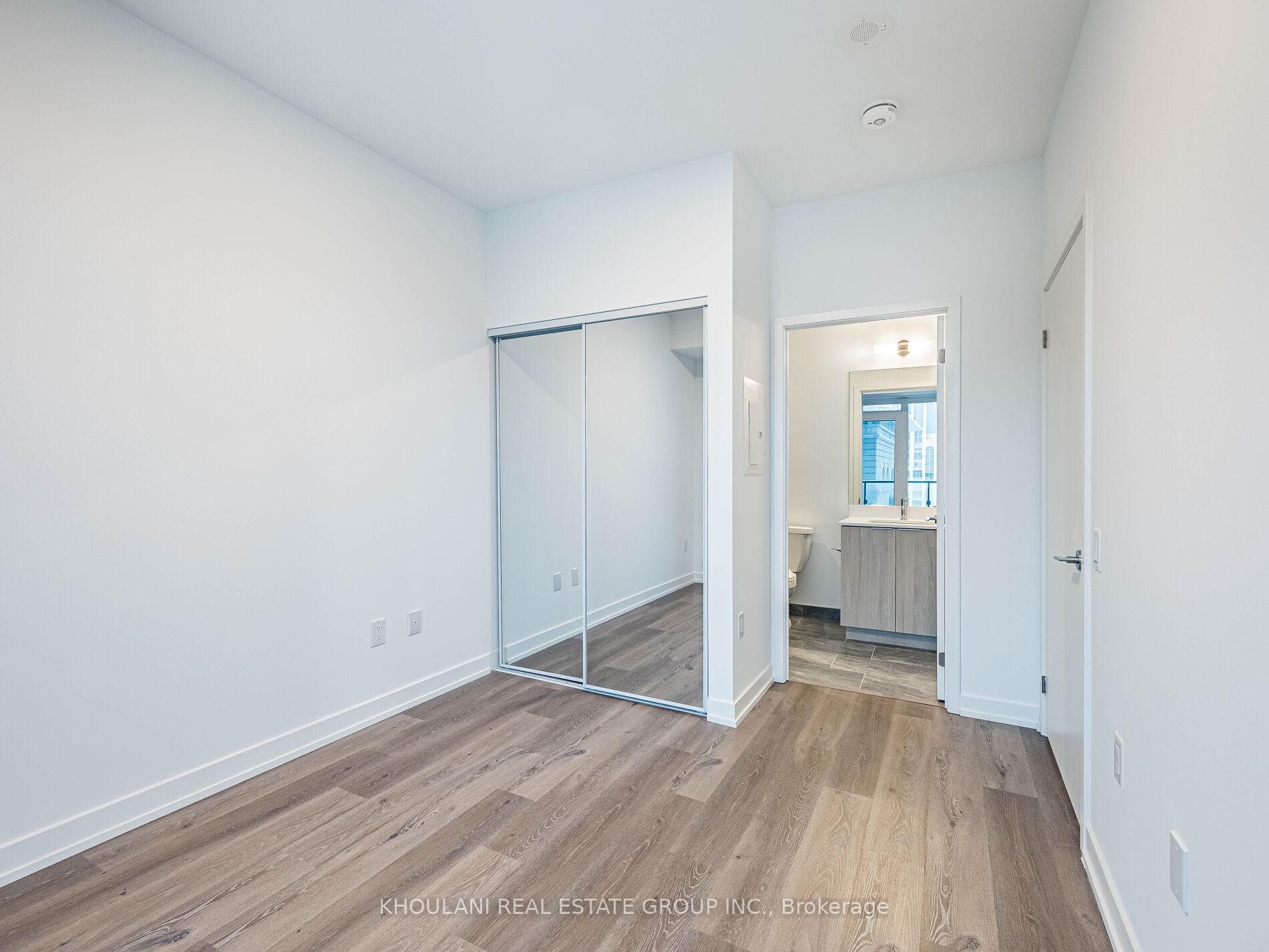 395 Square One Drive Unit 3604 photo 17