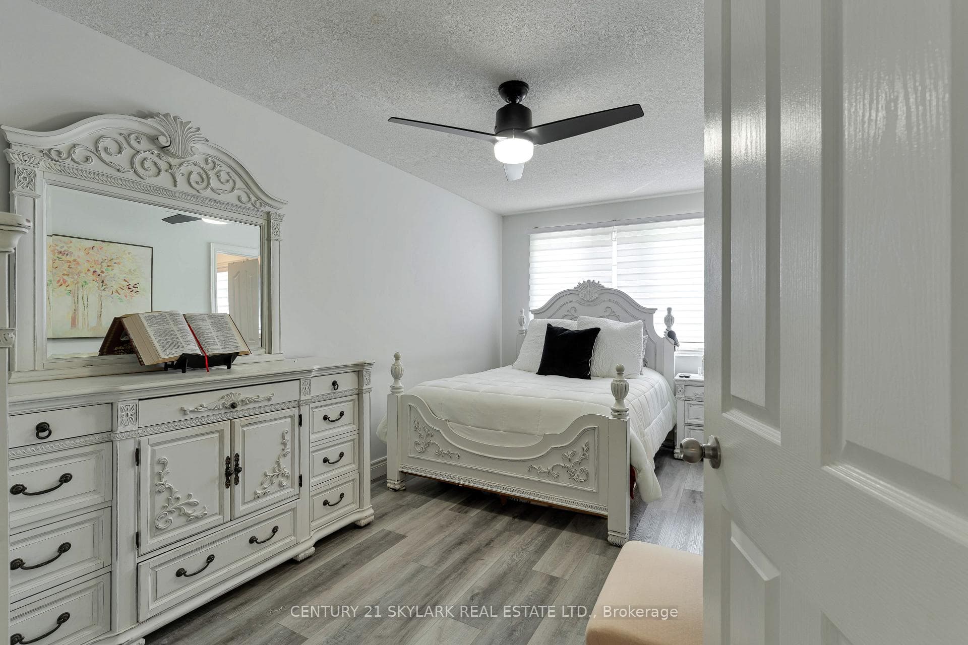10 Cadham Boulevard Unit 18 photo 25