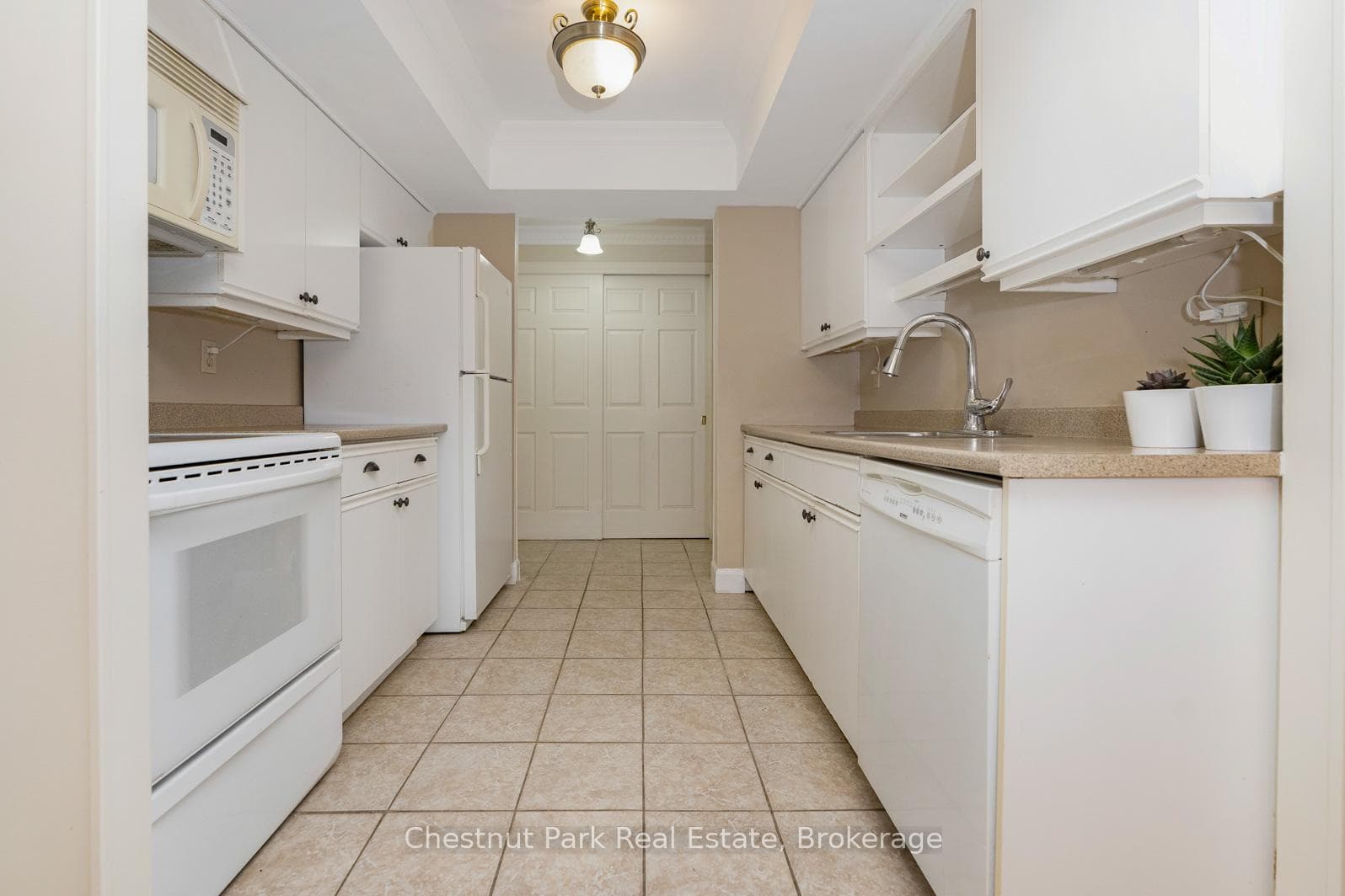 172 Eighth Street Unit 102 photo 3