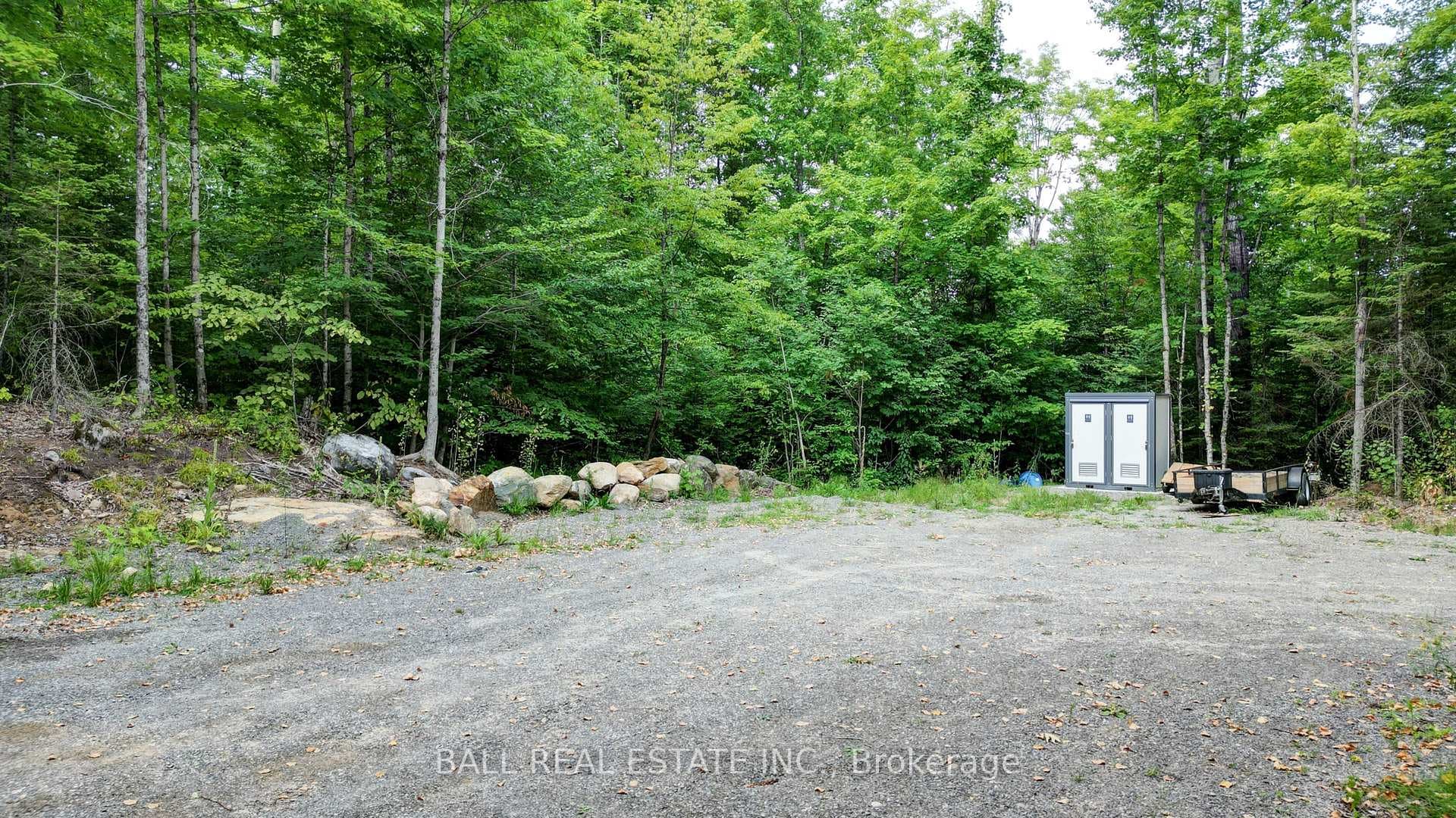 2884 Old Hastings Road photo 36