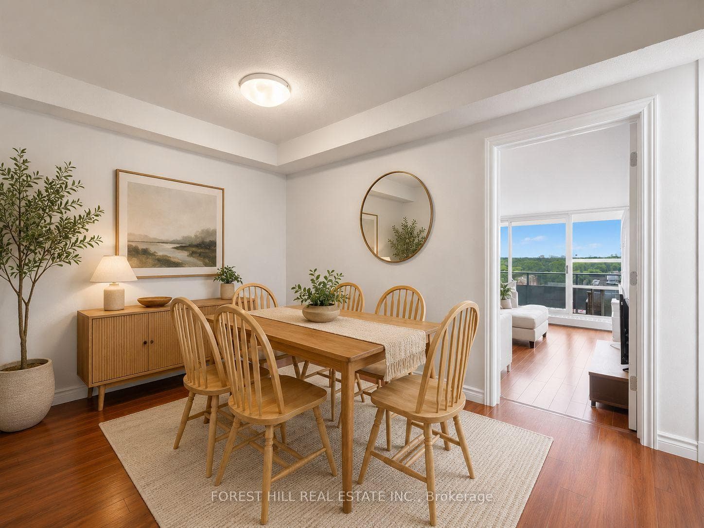 Virtual Staged Dining Area