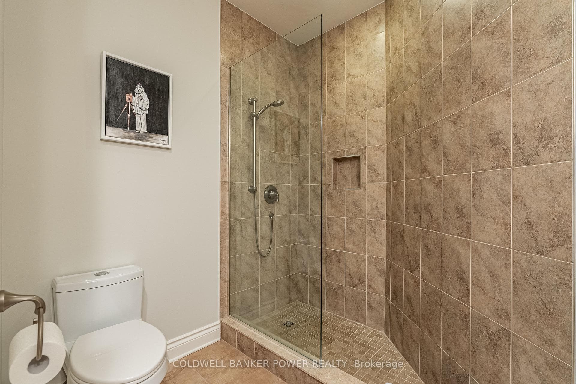 40 QUINELLA Drive Unit 1 photo 30