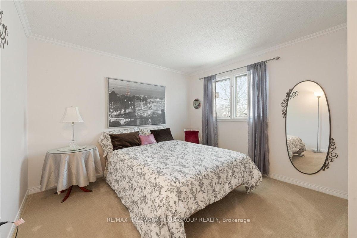 1164 Bordeau Grove photo 18