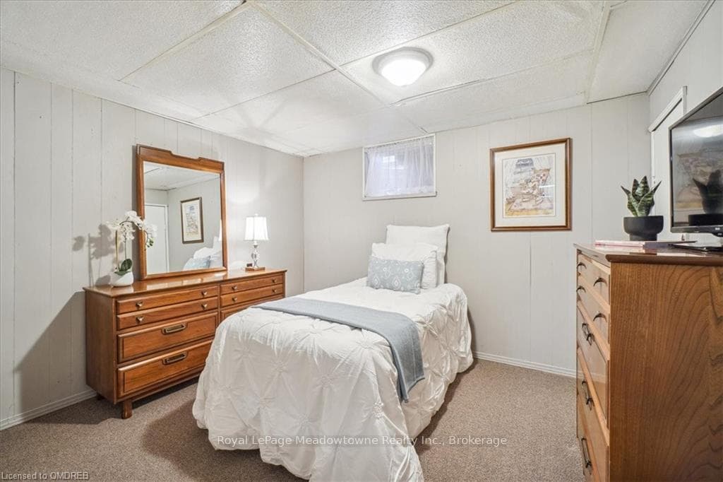 287 MEADOWBROOK Drive photo 37