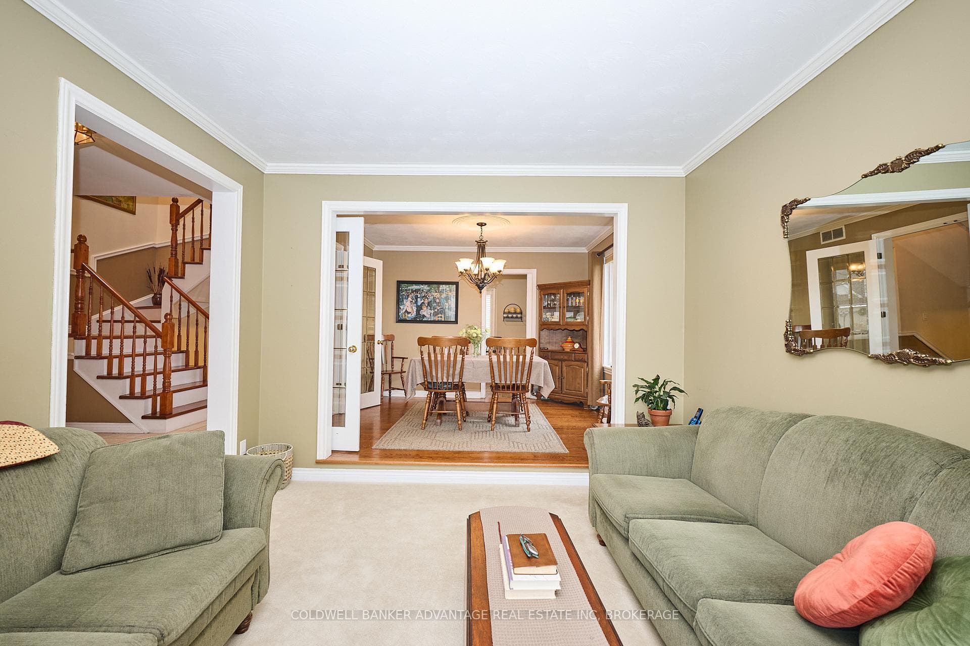 28 Dixon Crescent photo 9
