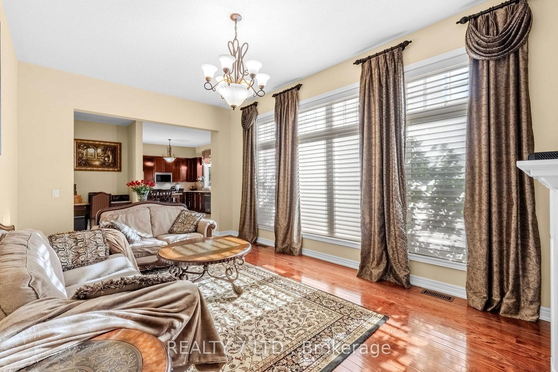 3217 Swiss Court photo 18