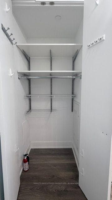 2916 Highway 7 Road Unit 1706 photo 11