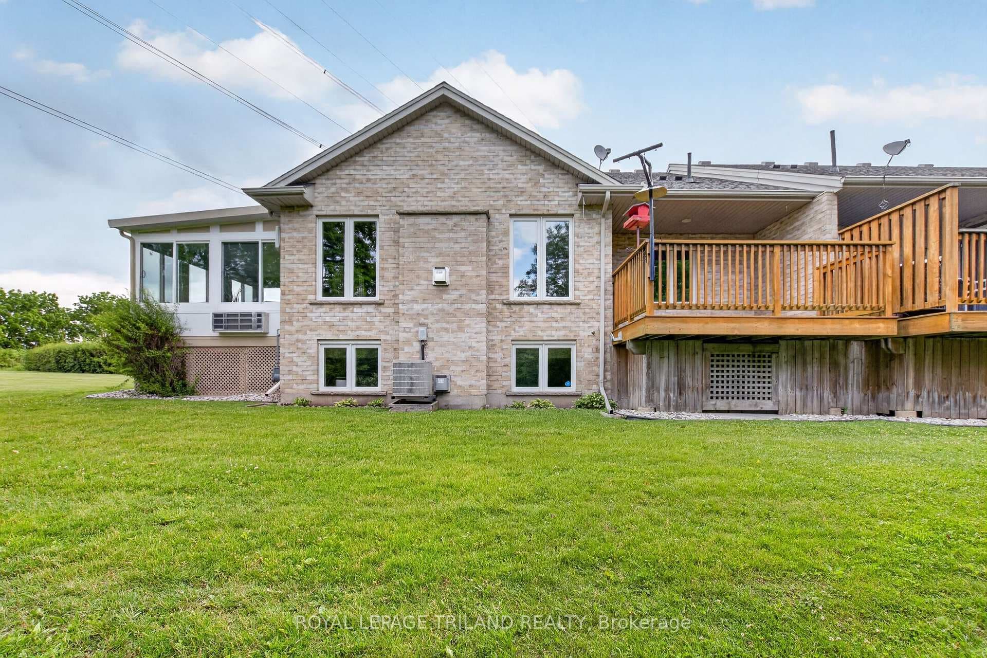 87 Donker Drive Unit 14 photo 47