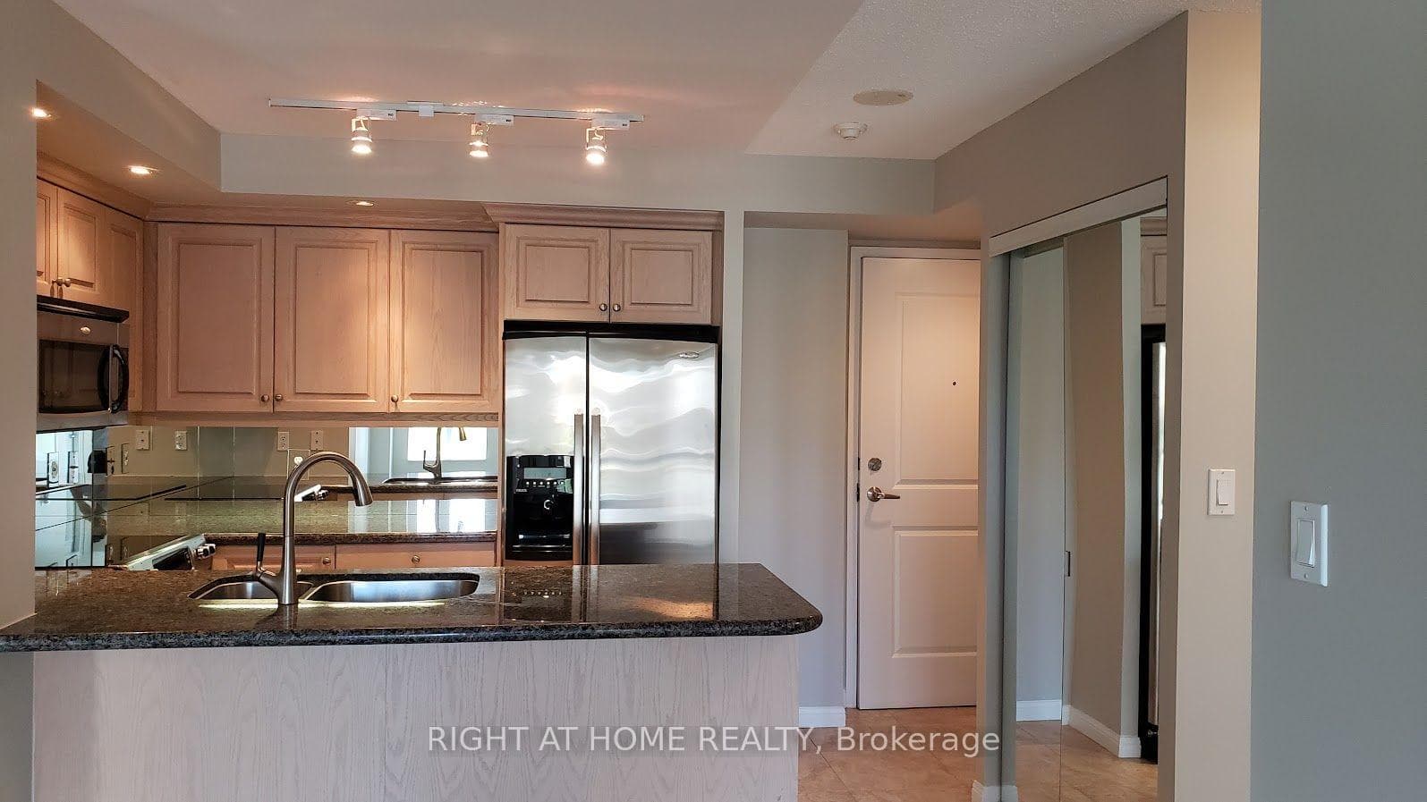 900 Mount Pleasant Road Unit 327 photo 5